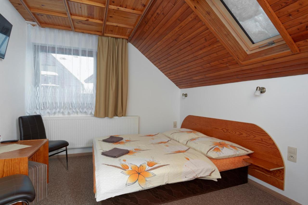 Penzion U Aleny Zdiar Exterior photo